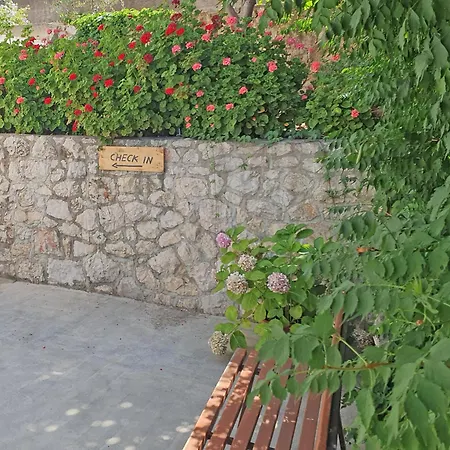 Gordana Ii Apartman Hvar Town