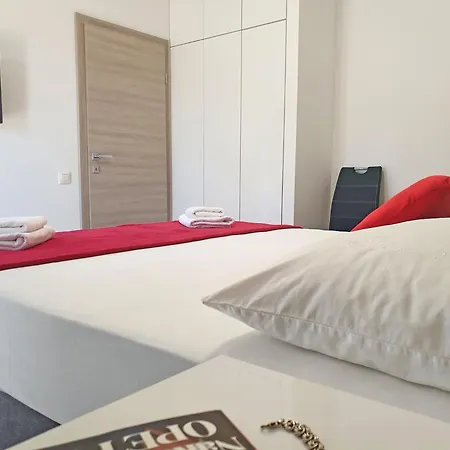 Gordana Ii Apartament *